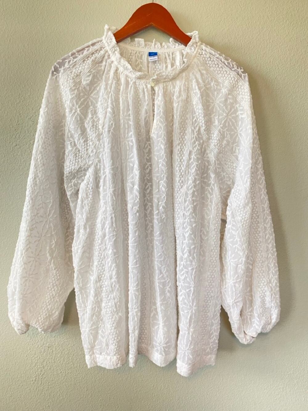 Old Navy Womens XXL White Embroidered Peasant Blouse Boho Balloon Sleeve Floral